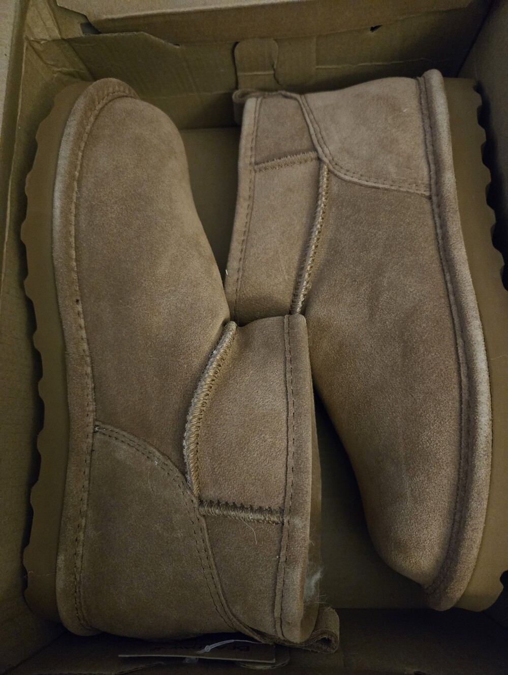 BearPaw Shorty Hickory Casual Suede Ankle Boots - New, Size 9